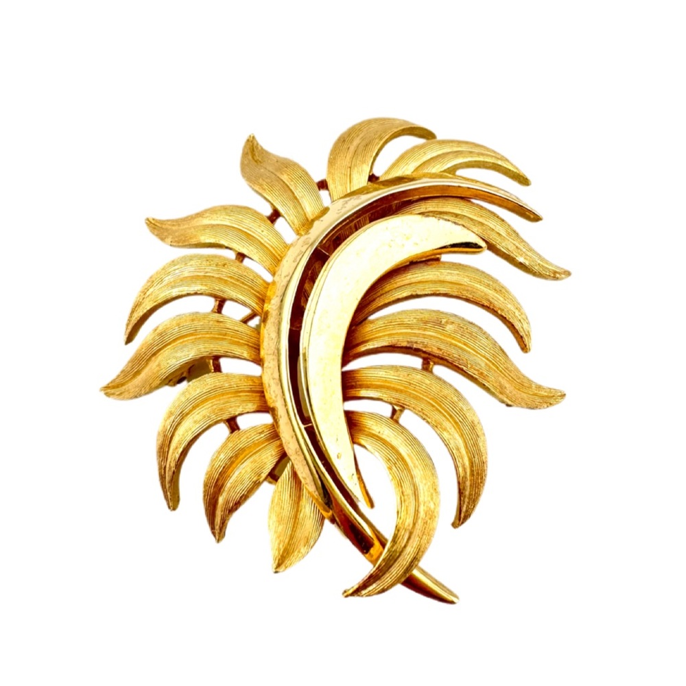Vintage Crown Trifari Lead Brooch